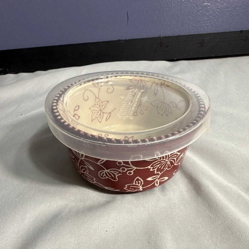 Temp-tations Floral Lace Cranberry Red Round Serving Bowl Baker w/ Plastic Lid